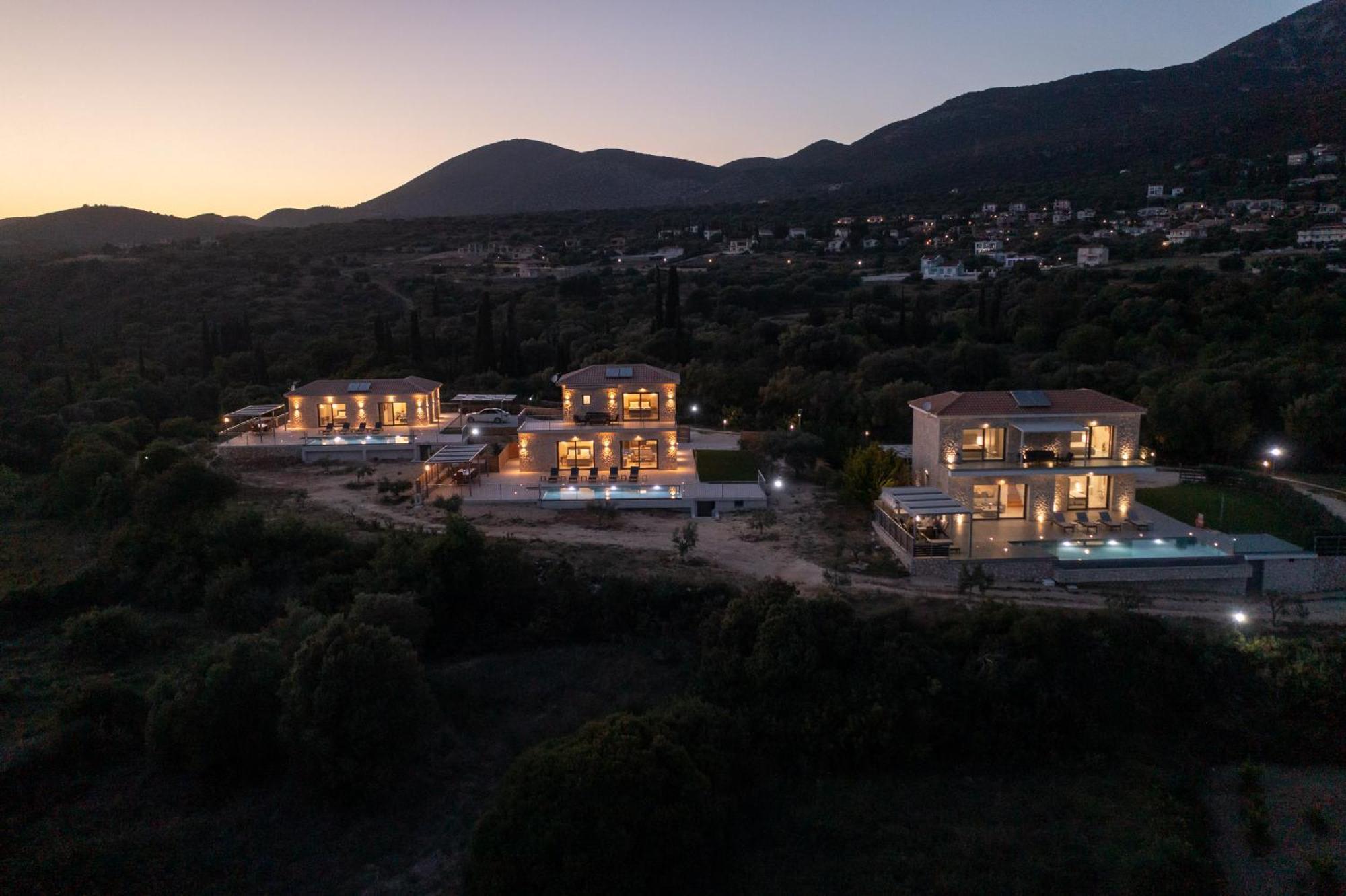 Kefalonia Stone Villas - Villa Petros Kefalonica ตราเปซากิ ภายนอก รูปภาพ